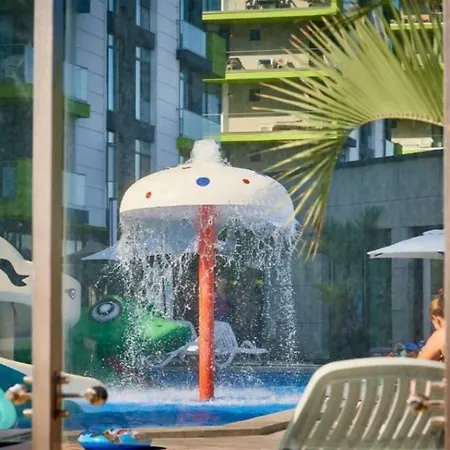 Alezzi Piscina Plaja La 20m Apartment