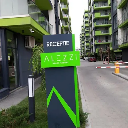 Alezzi Piscina Plaja La 20m Apartment *